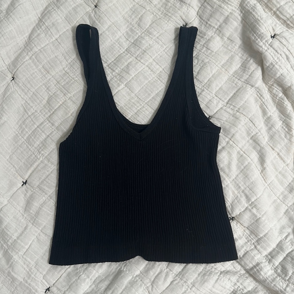 urban outfitters black tank